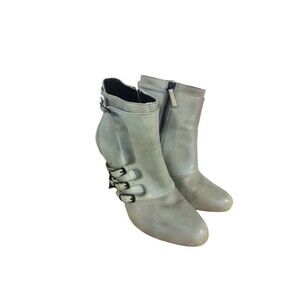 COLE HAAN Maria Sharapova Ankle Booties Zipper boots pumps SZ 8B Buckle Detail